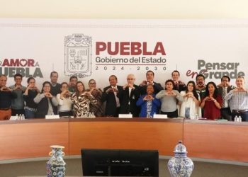 Puebla avanza en integración para un sistema de salud universal