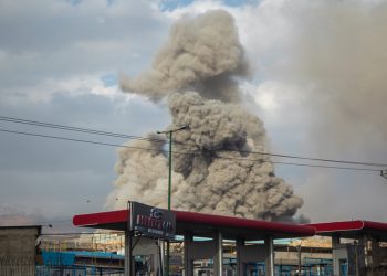 Escala tensión entre EUA e Irán por Ormuz