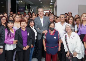Chedraui destaca derechos de mujeres en Puebla