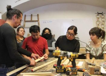 Escuela Taller mantiene cursos abiertos en Puebla