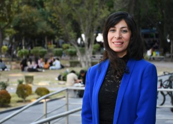 Alumna BUAP publica en Feria del Libro de NY