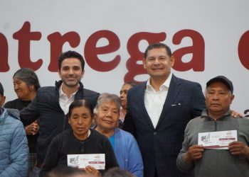 Elogia Armenta a Abdala por labor social